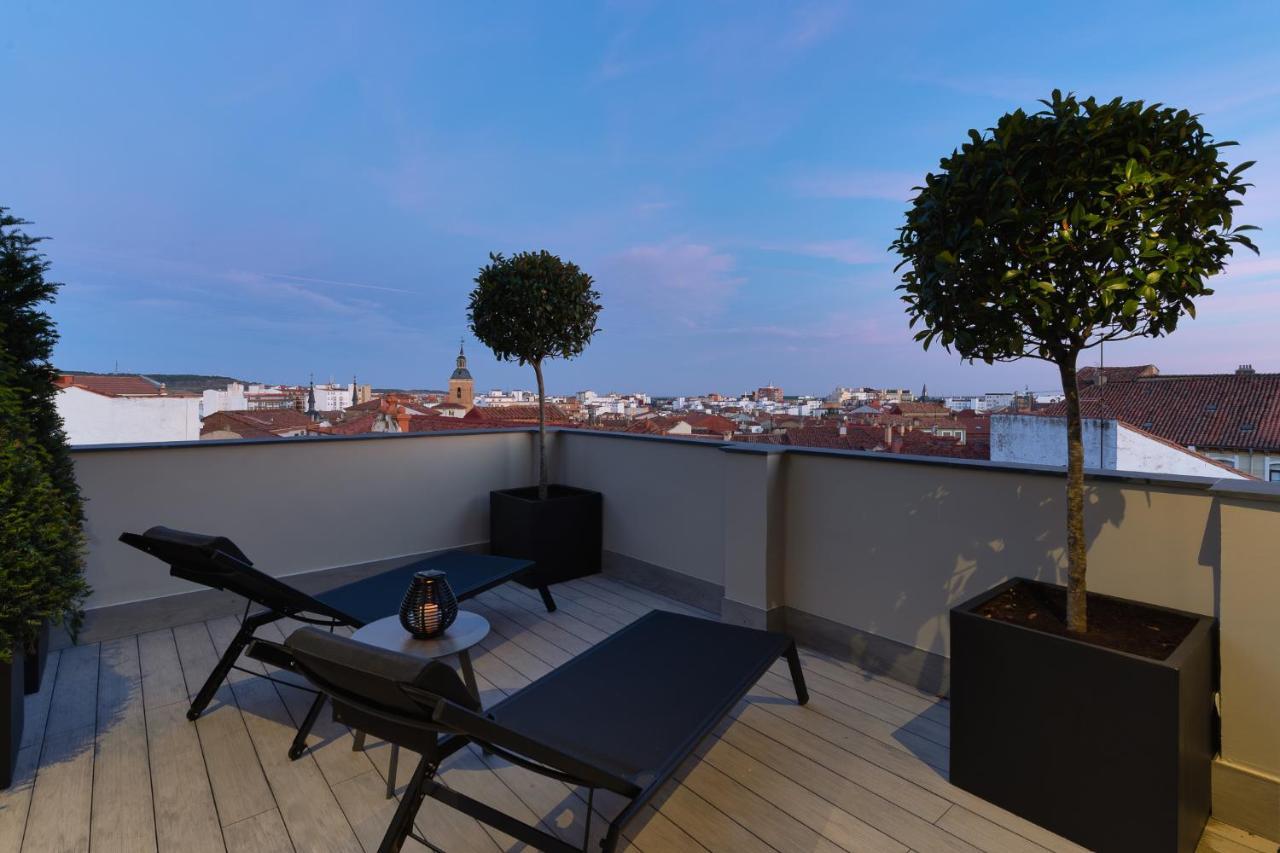 Mauro Suites León Eksteriør bilde