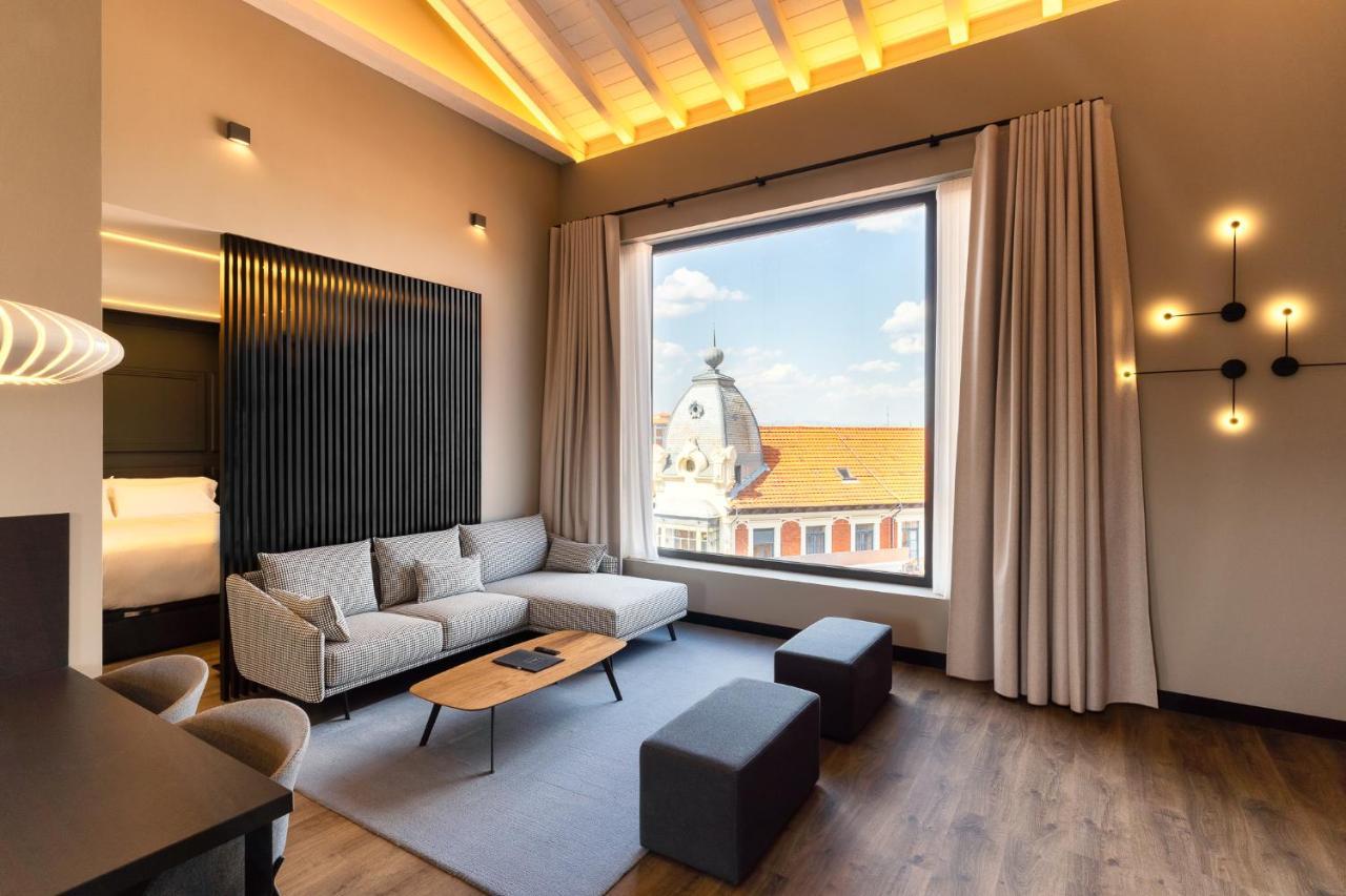 Mauro Suites León Eksteriør bilde